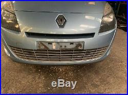 Renault Grand Scenic Mk3 Front Bumper Complete With Paring Sensors 2009-2011